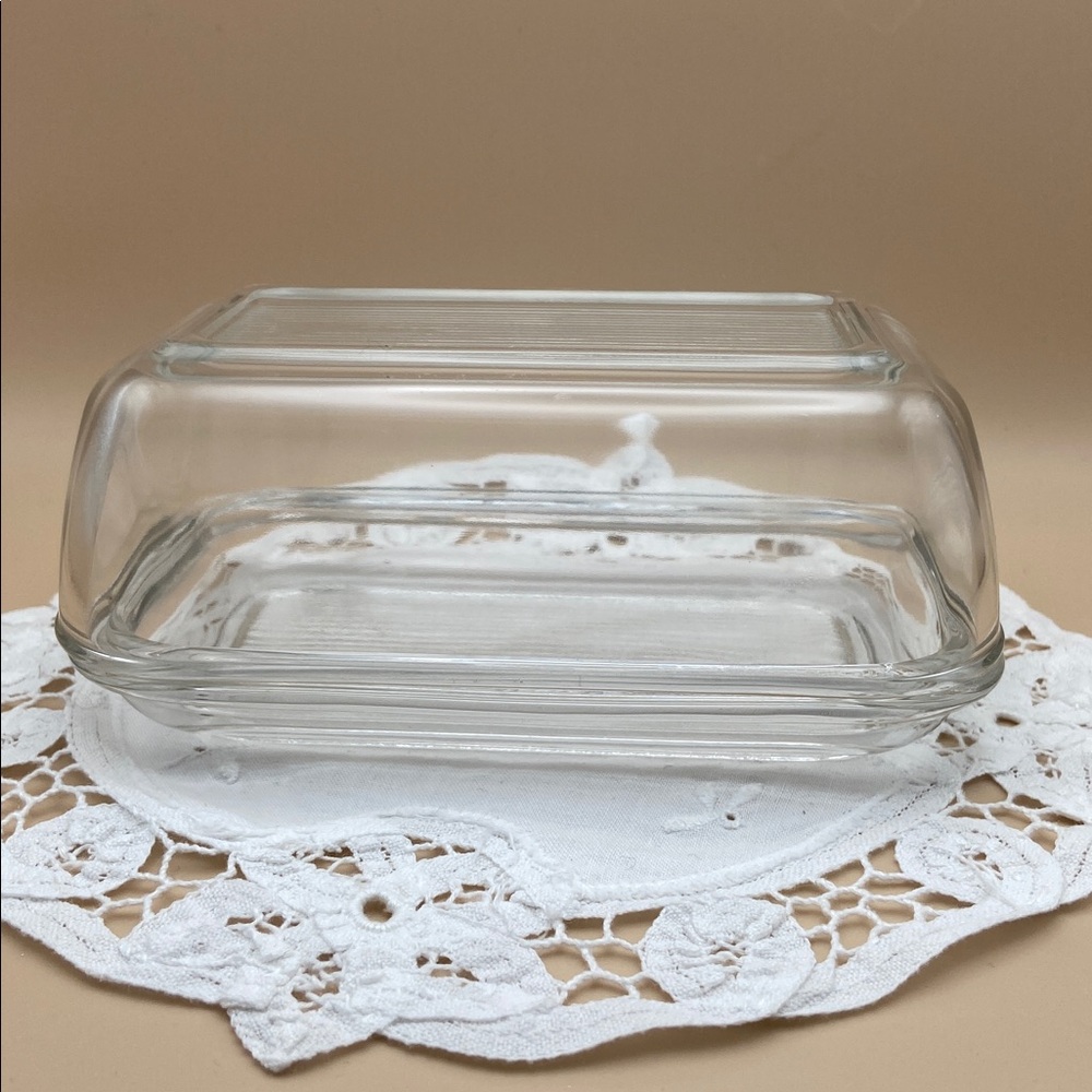 Vintage Arcoroc France Clear Glass Fridgie or Butter Dish